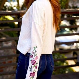 Pacsun ribbed white sweater floral longsleeves girly pop hood core blouse jacket